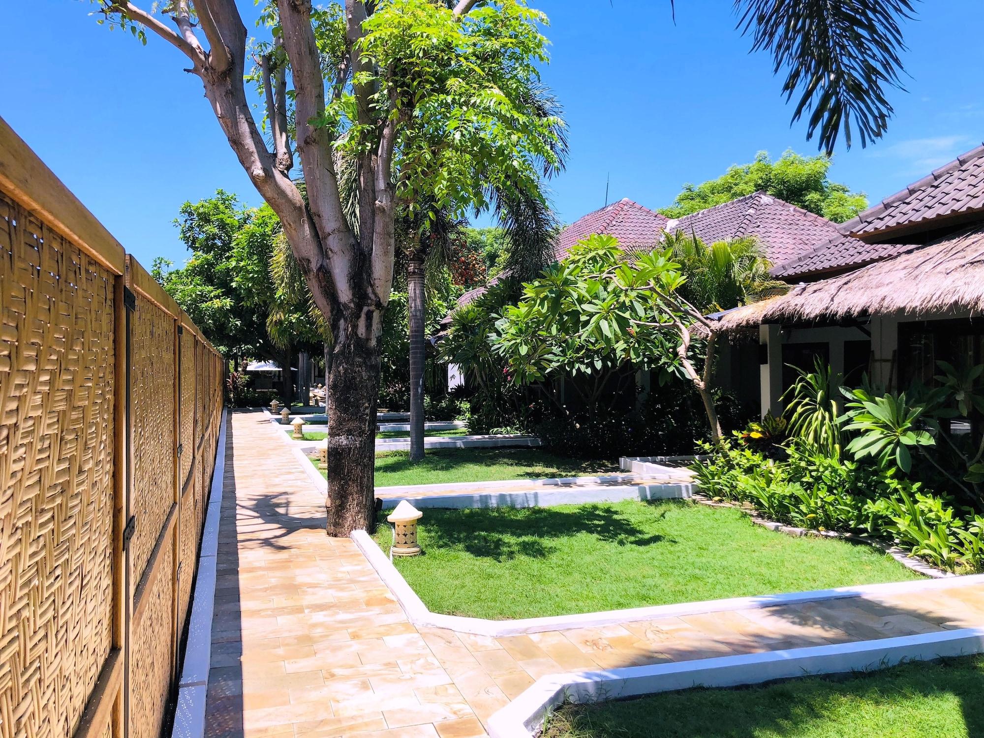 Samba Villas Beachfront View Gili Trawangan Exterior photo