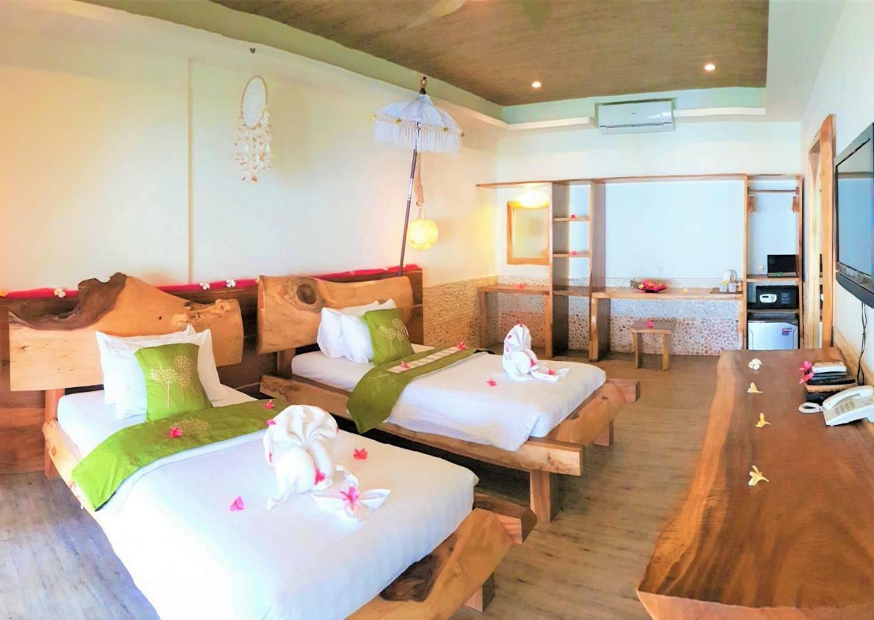 Samba Villas Beachfront View Gili Trawangan Exterior photo